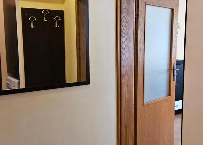 The Cozy Corner Warna